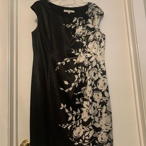 Evan Picone Size 16 Floral Dress